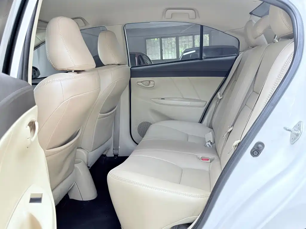 Toyota Vios — миниатюра 4