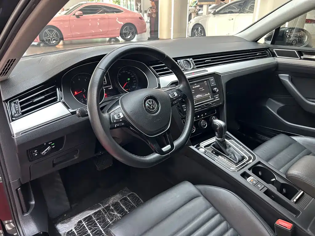 Volkswagen Magotan — миниатюра 12