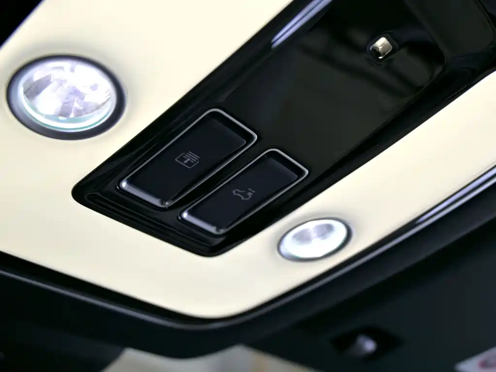 Li Auto Li ONE — миниатюра 19