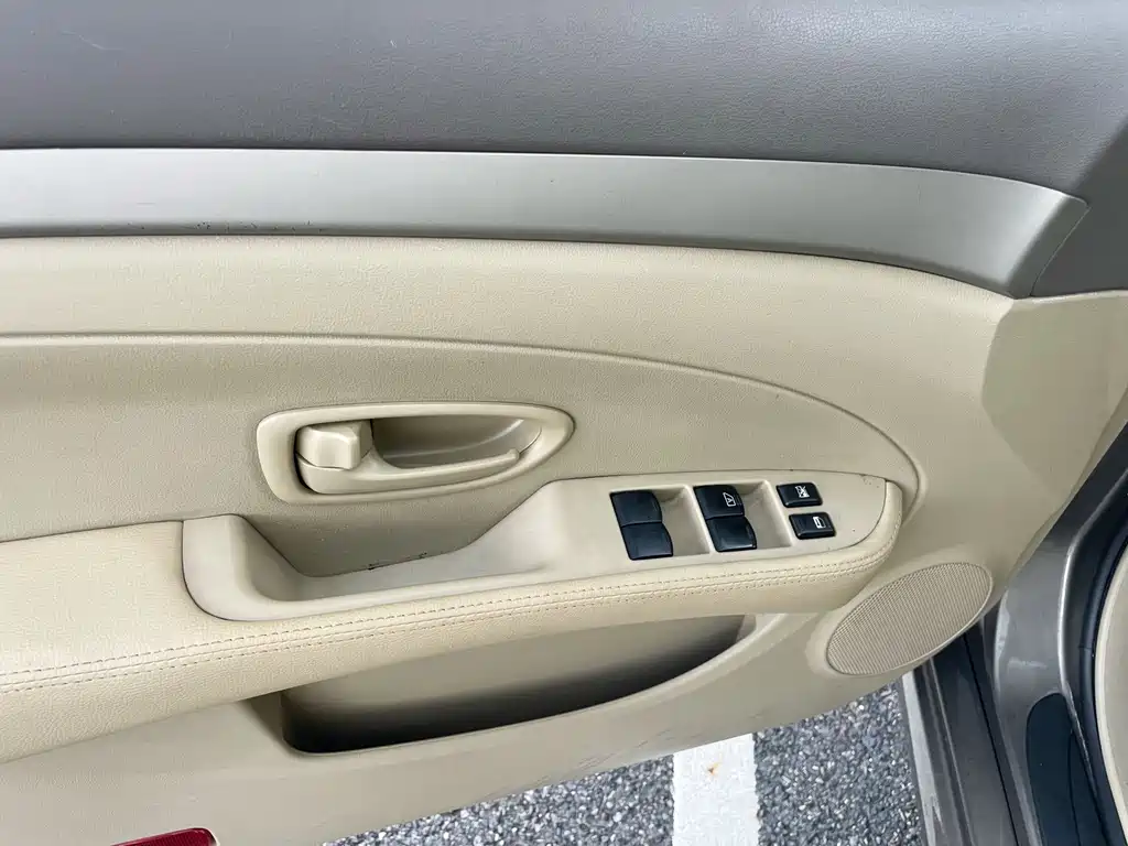 Nissan Sylphy — миниатюра 12