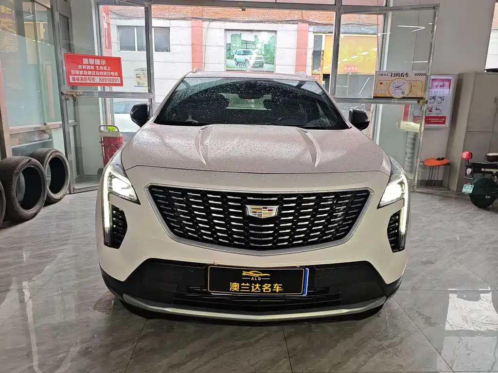 Cadillac XT4 — миниатюра 2