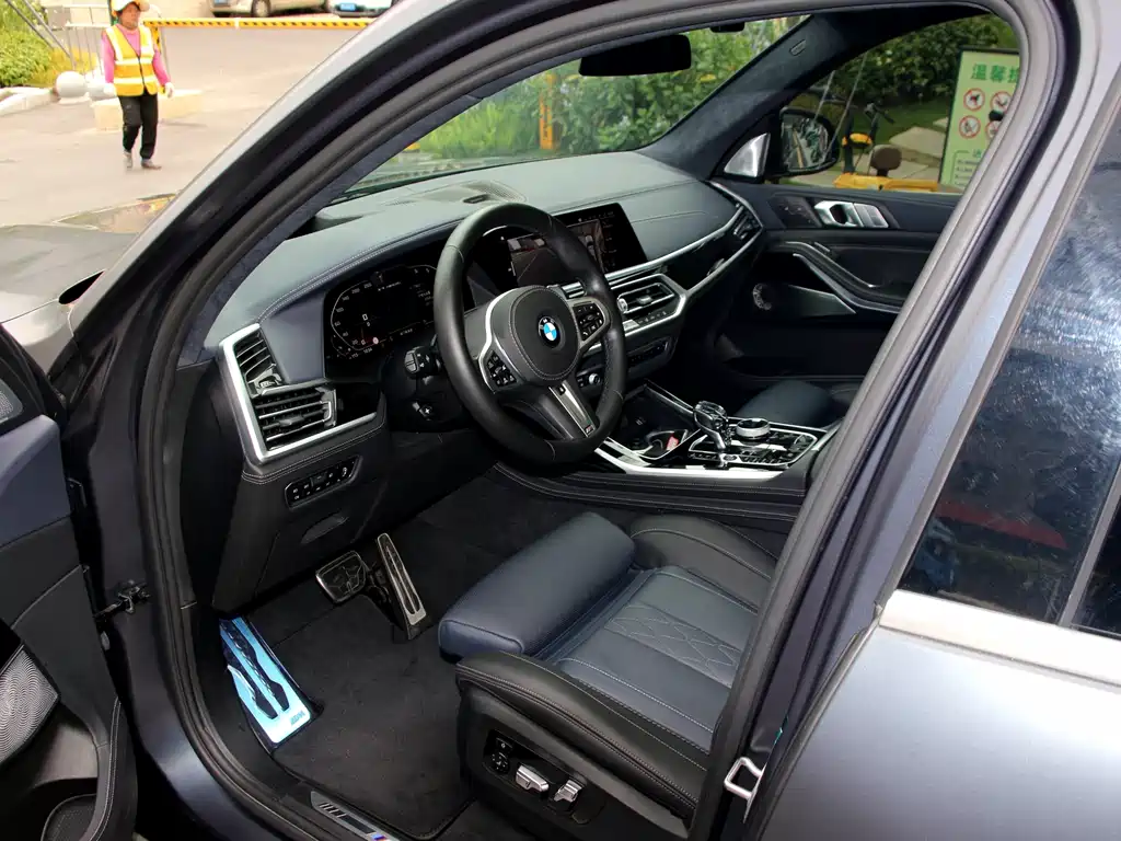 BMW X7 2020 xDrive M50i