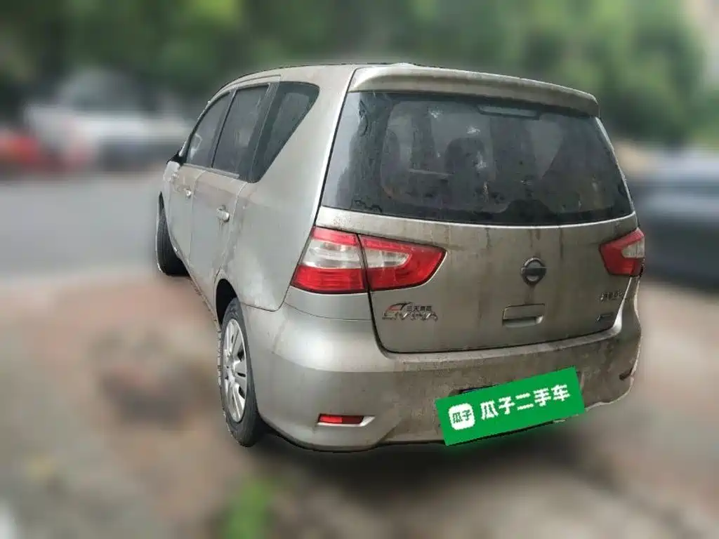 Nissan Livina — миниатюра 25