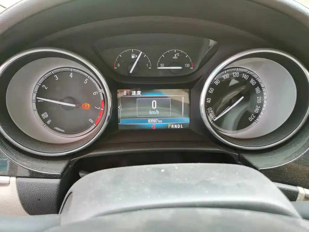 Buick Verano — миниатюра 8