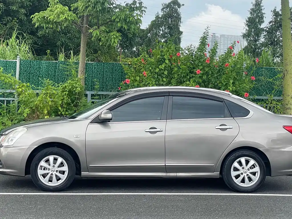 Nissan Sylphy — миниатюра 6