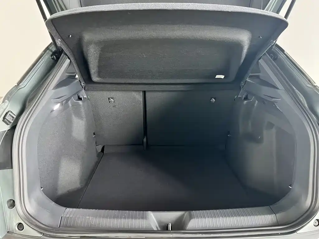 Volkswagen ID.4 Crozz — миниатюра 20