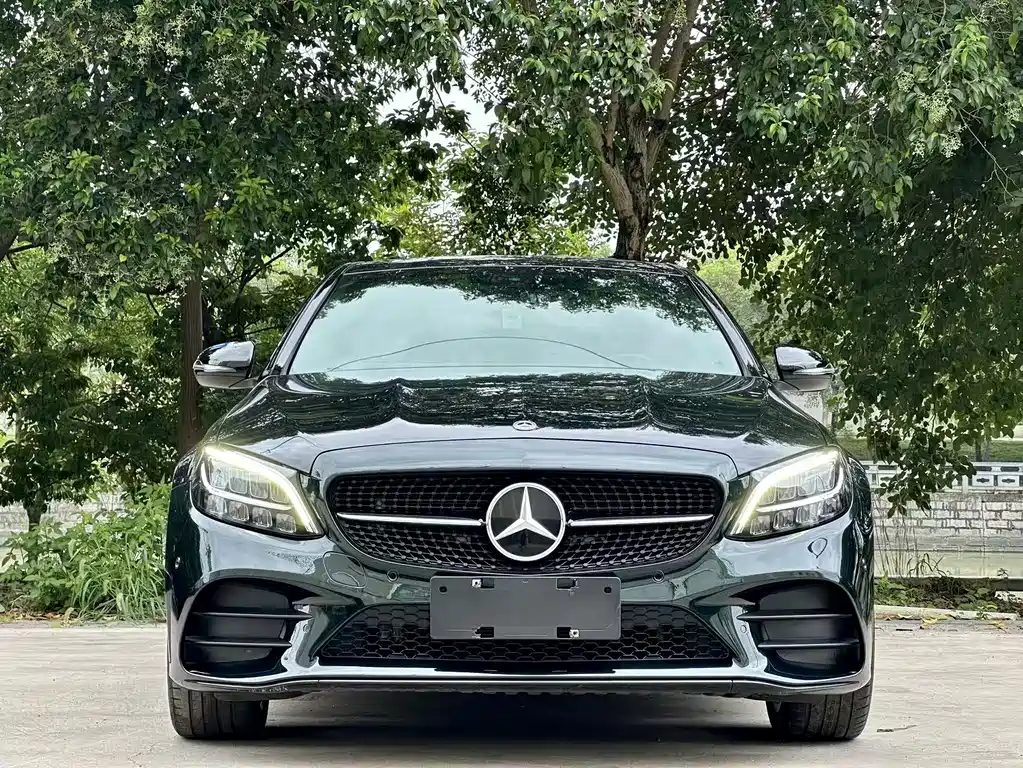 Mercedes-Benz C-Class — миниатюра 2