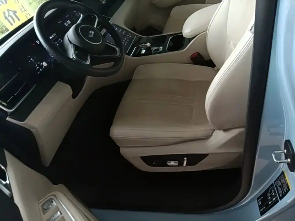 Li Auto Li ONE — миниатюра 15