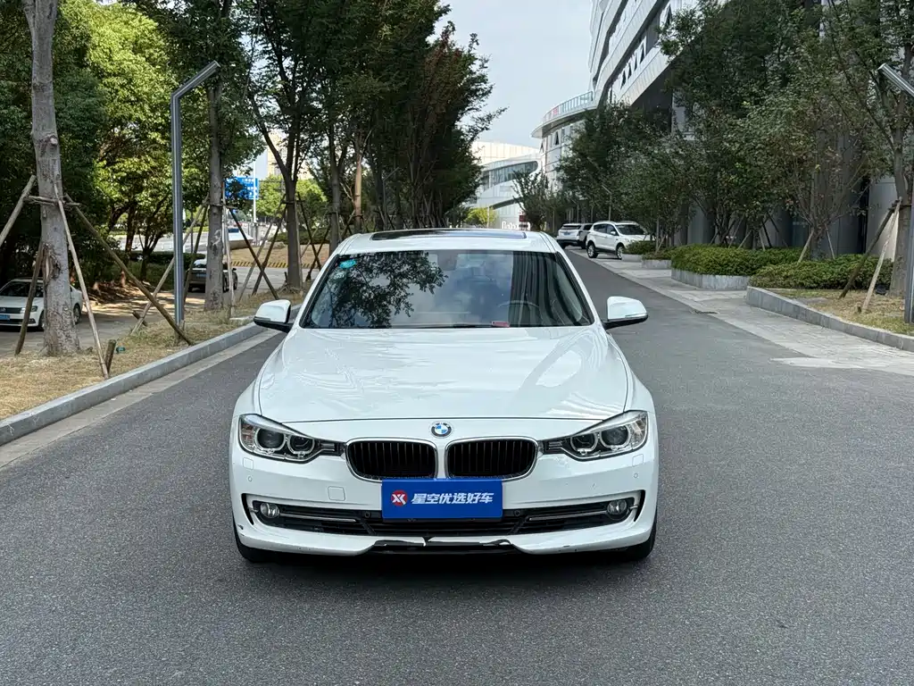 BMW 3 Series — миниатюра 2