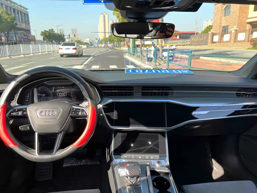 Audi A6L — миниатюра 8