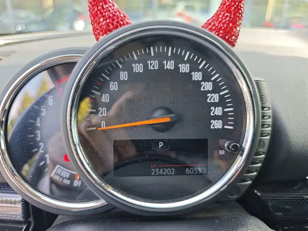 MINI Mini Clubman — миниатюра 7