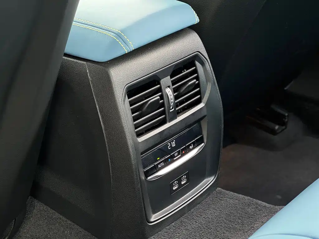 BMW M3 — миниатюра 15