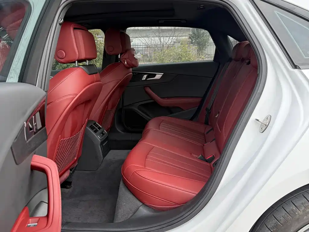 Audi A4L — миниатюра 8
