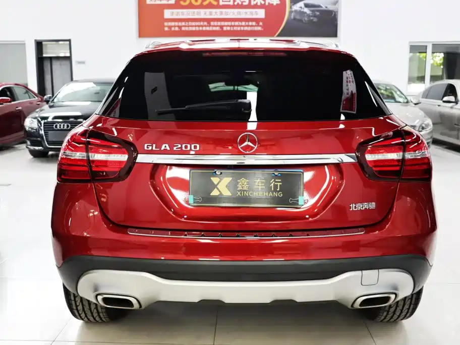 Mercedes-Benz GLA — миниатюра 7
