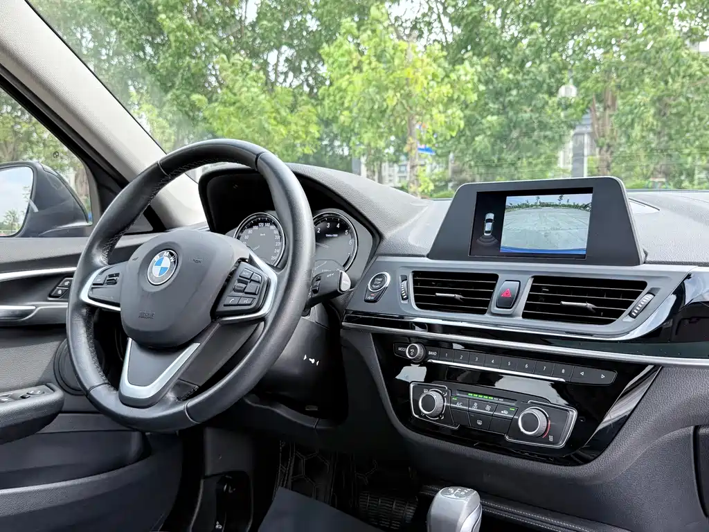 BMW 1 Series — миниатюра 12