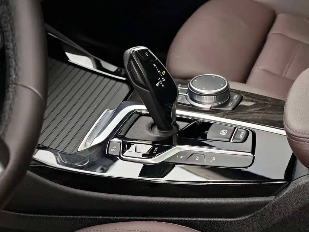BMW X3 — миниатюра 7