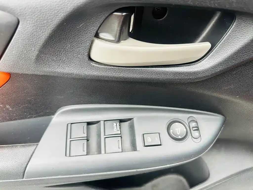 Honda Fit — миниатюра 12