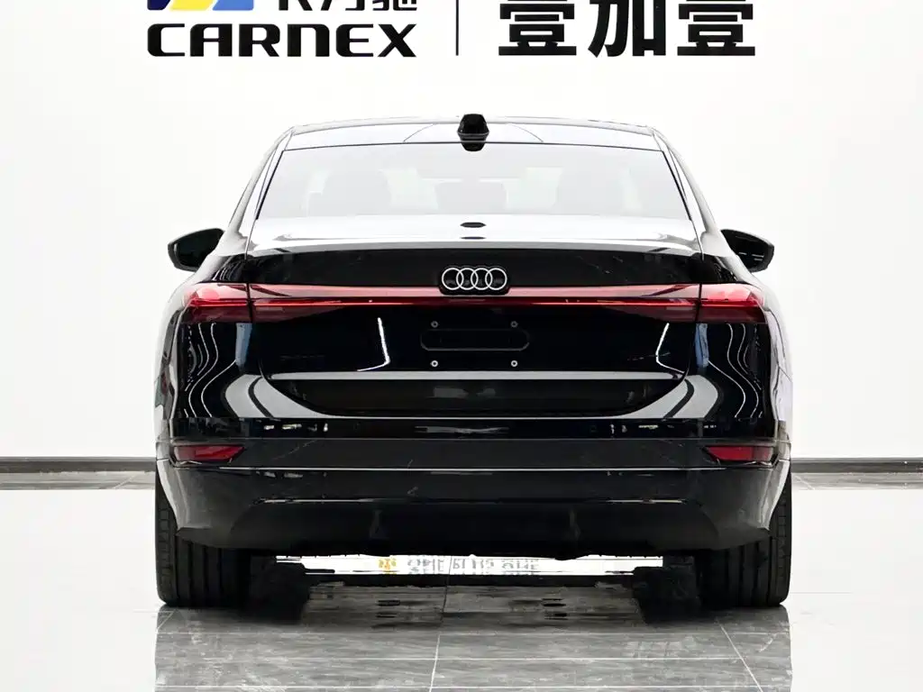Audi A6L e-tron — миниатюра 5