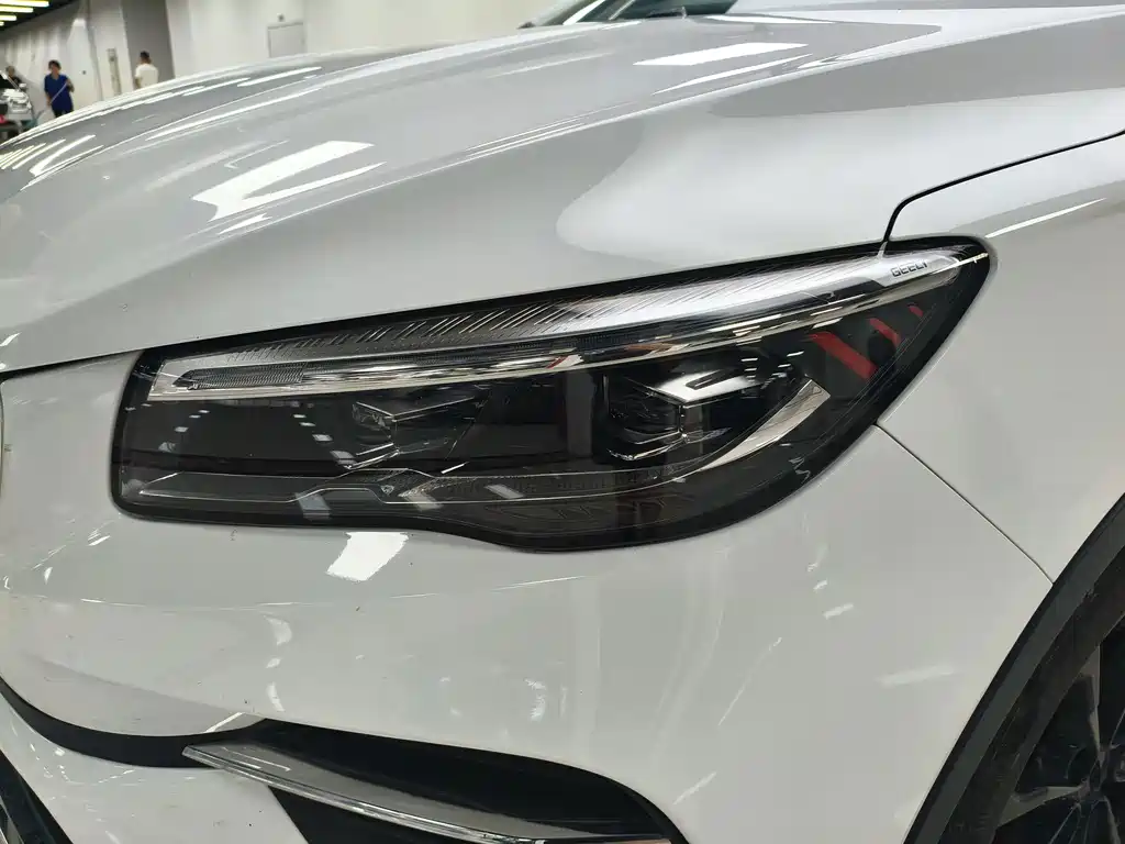 Geely Emgrand S - фото 17