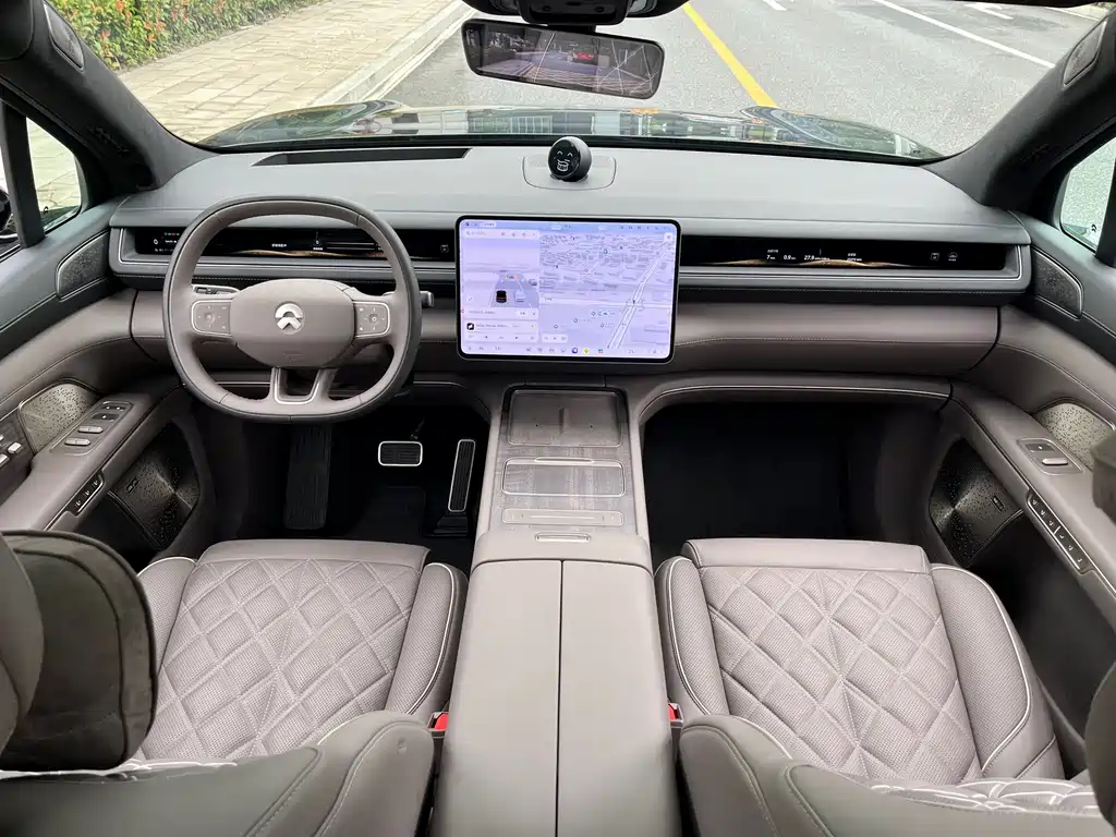 NIO ES8 — миниатюра 17