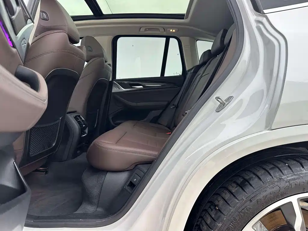 BMW X3 — миниатюра 5