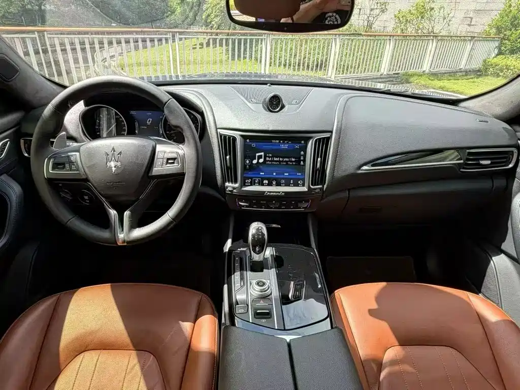 Maserati Levante — миниатюра 5