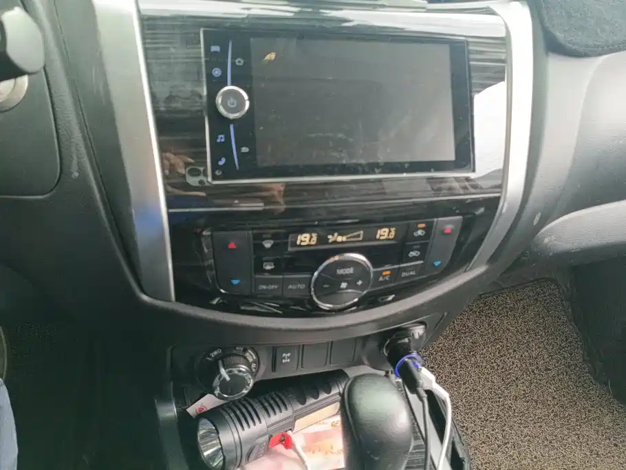Nissan Terra — миниатюра 13
