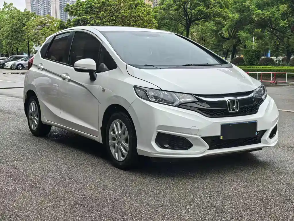 Honda Fit — миниатюра 3