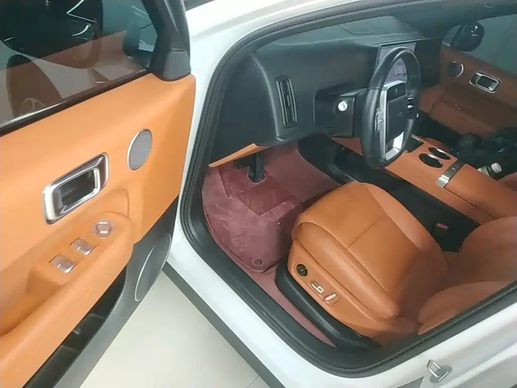 Li Auto Li L6 — миниатюра 16