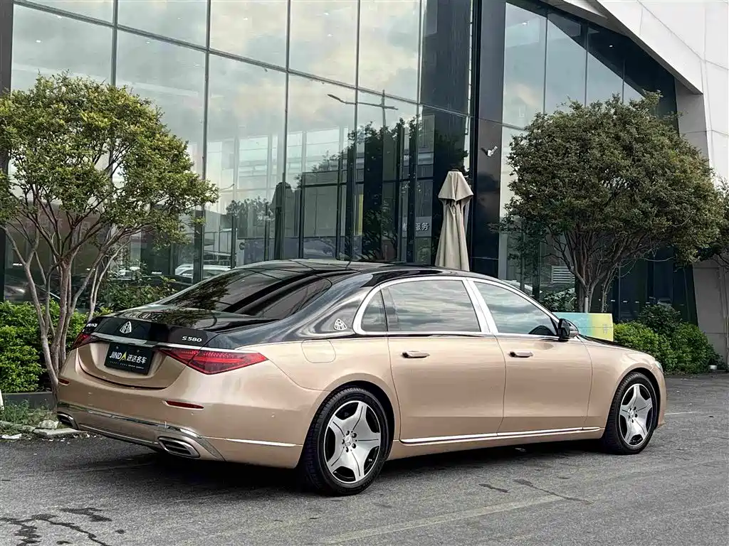 Mercedes-Benz S-Class — миниатюра 9