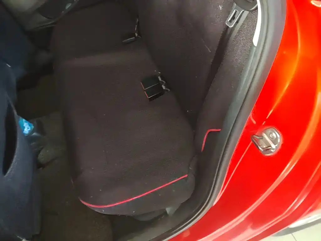 Volkswagen Polo — миниатюра 17