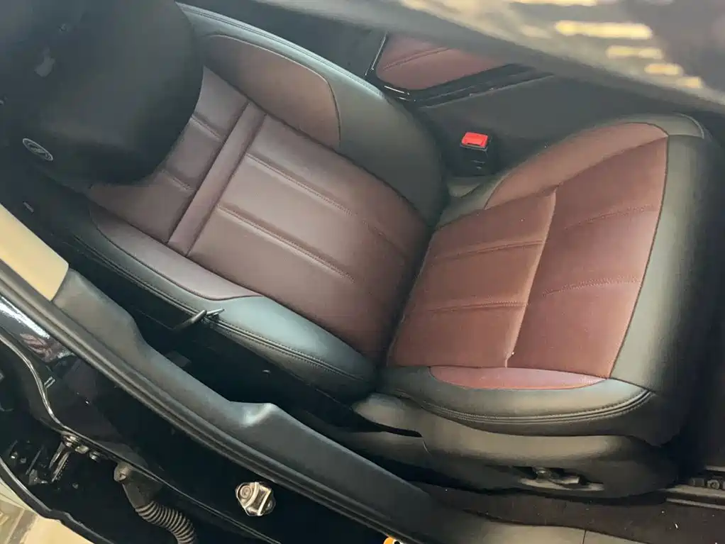 Land Rover Evoque — миниатюра 3