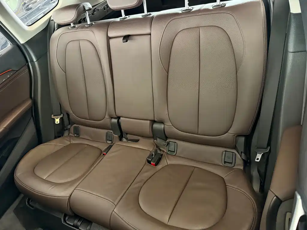BMW X1 — миниатюра 20