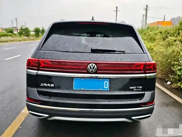 Volkswagen Teramont — миниатюра 8