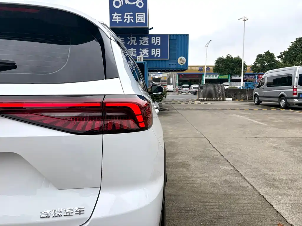 Chery Tiggo 8 PRO — миниатюра 14