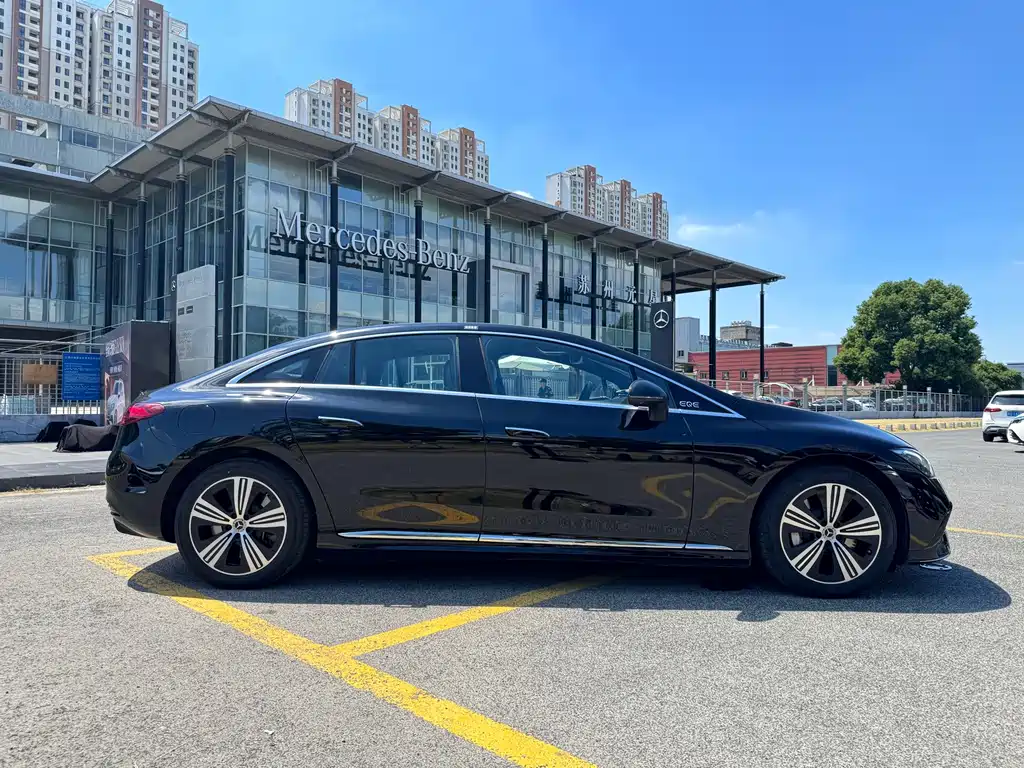 Mercedes-Benz EQE — миниатюра 6