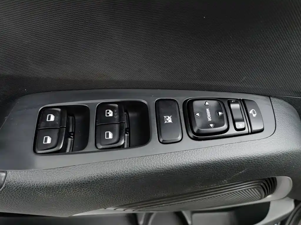Hyundai ix35 — миниатюра 9