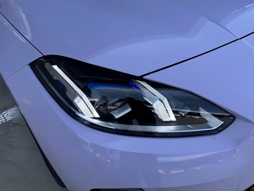BMW 2 Series — миниатюра 7