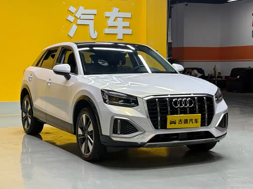 Audi Q2L — миниатюра 3