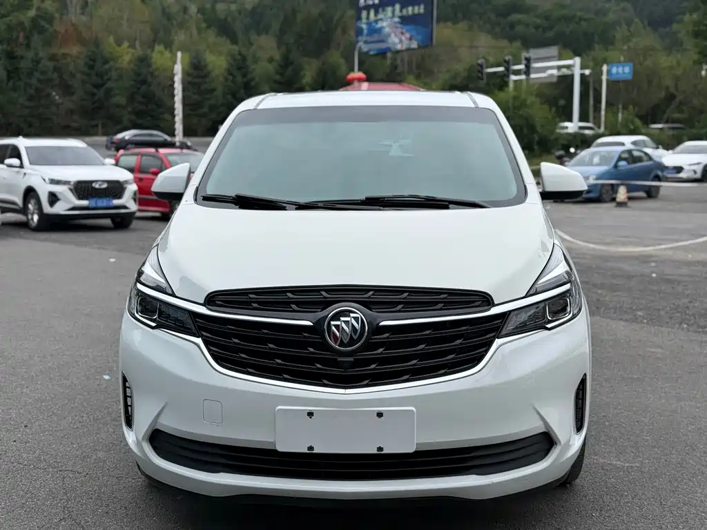 Buick GL8