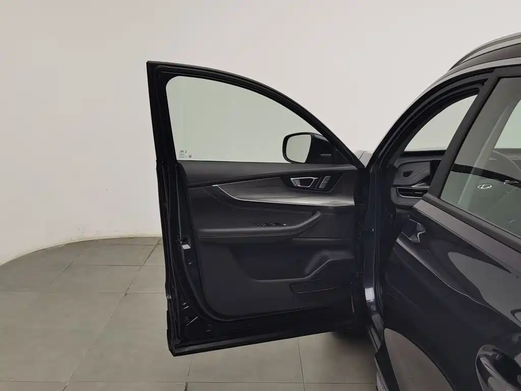 Chery Tiggo 8 PLUS — миниатюра 8