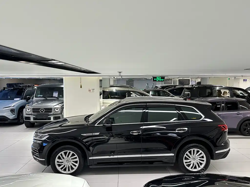Volkswagen Touareg 2019 2.0TSI VI