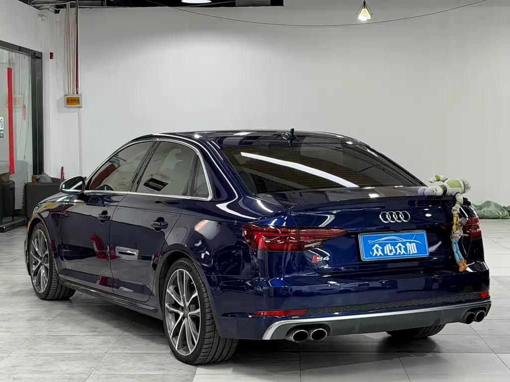 Audi S4 — миниатюра 6