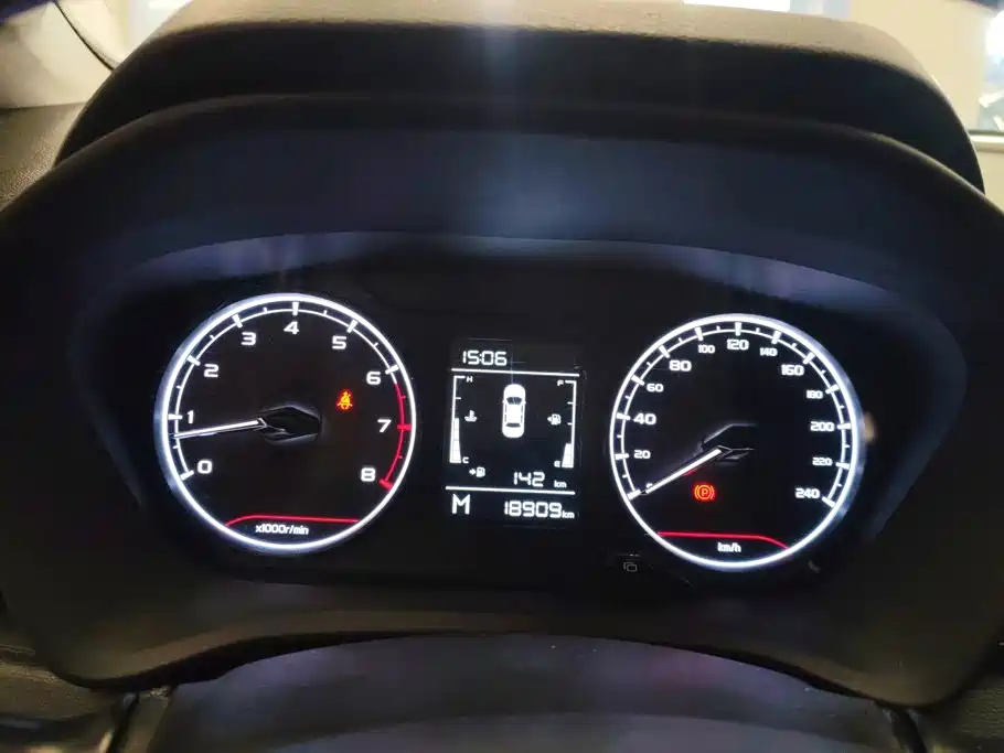 Geely Vision X3 — миниатюра 14