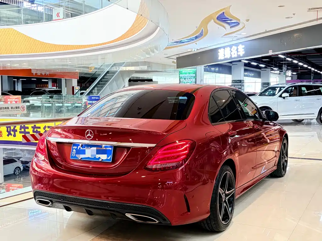 Mercedes-Benz C-Class — миниатюра 3