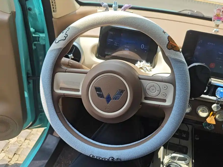 Wuling MINIEV — миниатюра 15