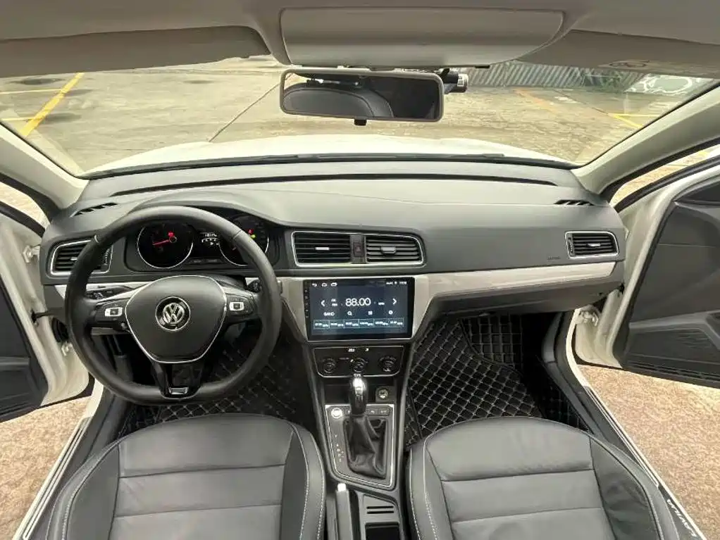 Volkswagen Gran Lavida — миниатюра 8