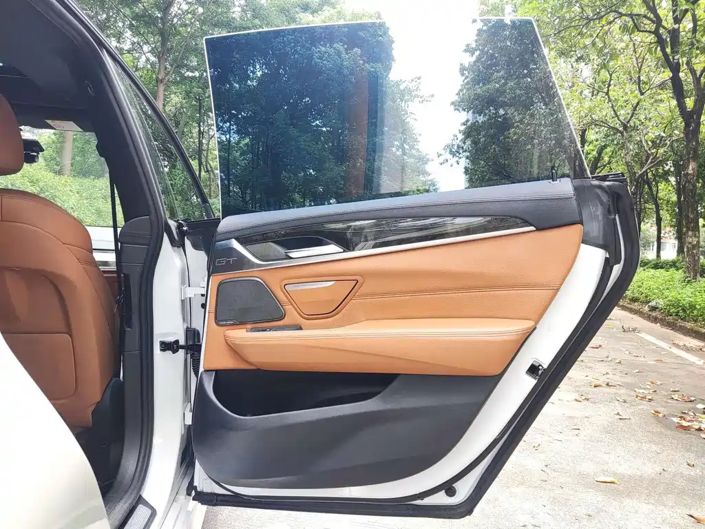 BMW 6 Series GT — миниатюра 15