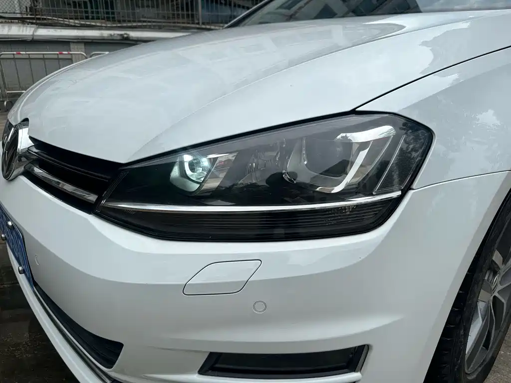 Volkswagen Golf — миниатюра 21