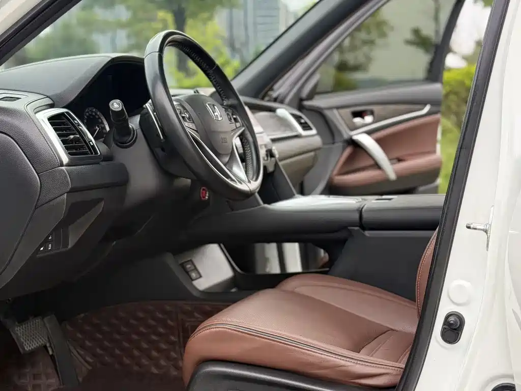 Honda UR-V — миниатюра 8